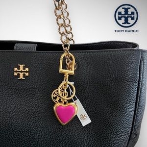 NWT Tory Burch Napa Leather / Brass Logo Heart Key Fob in Pink / Gold